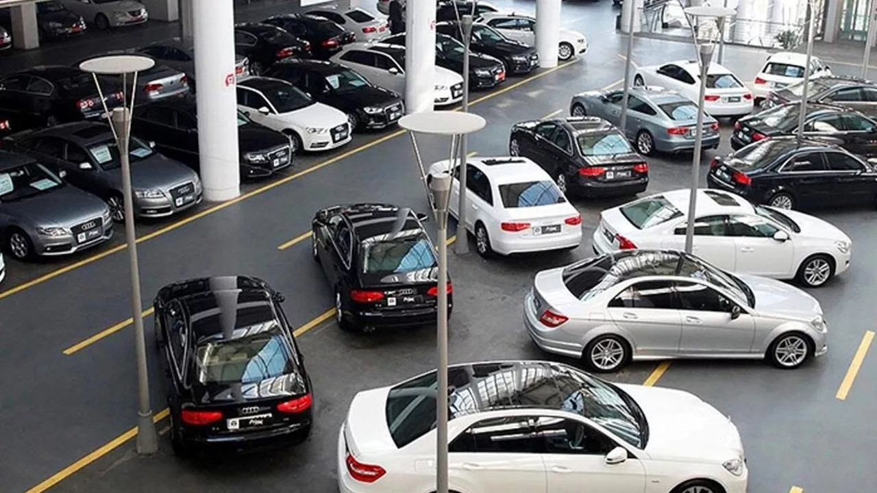 Sıfır kilometre araç satışlarına soruşturma. 260 bin aracın evrakı istendi
