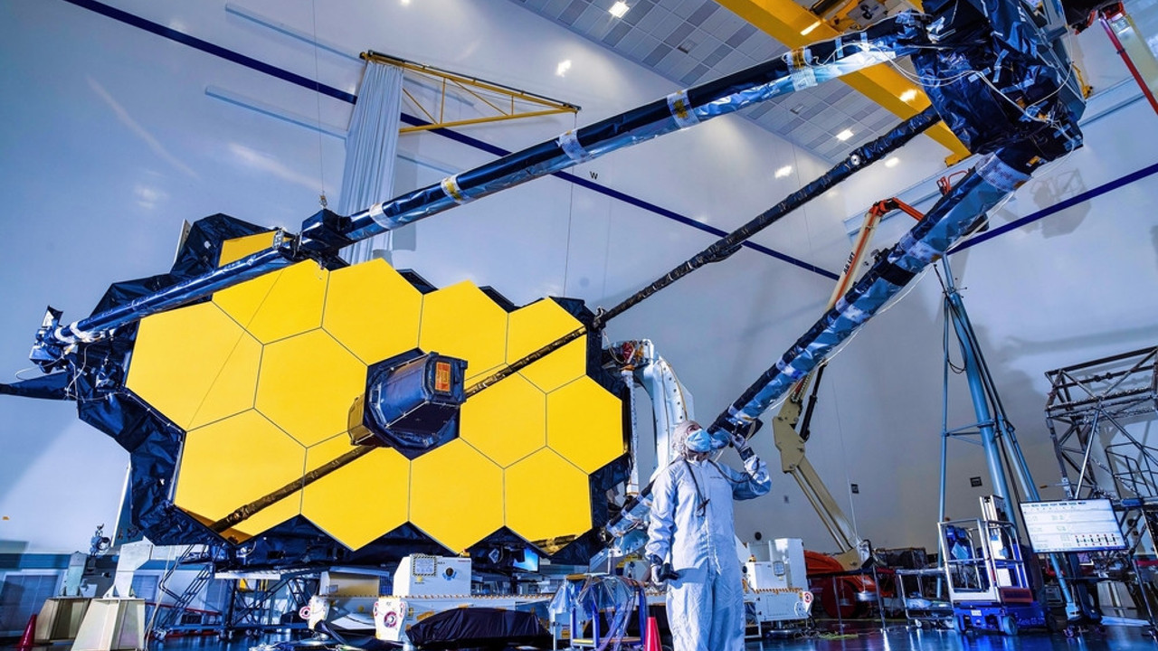 James Webb uzay teleskobu arızalandı. Keşiflere ara verildi