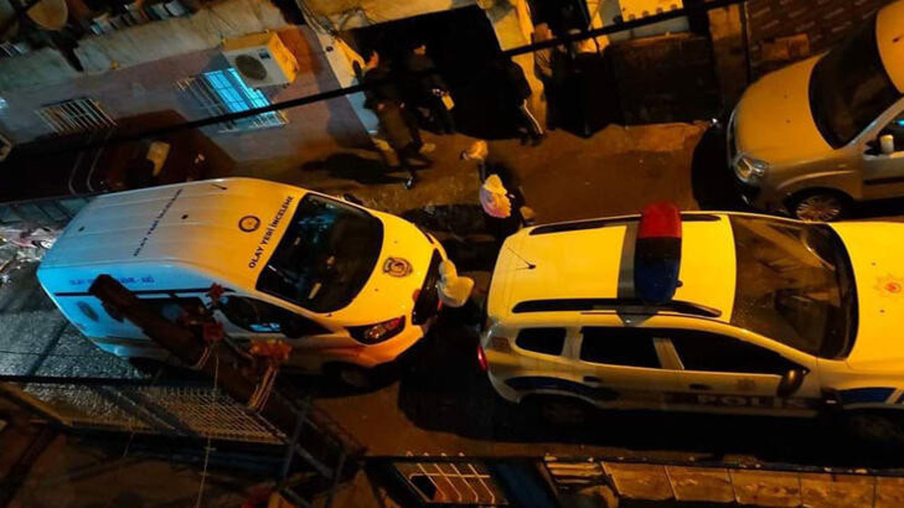 İzmir'de korkunç olay. Elleri plastik kelepçeyle bağlı asılı bulundu