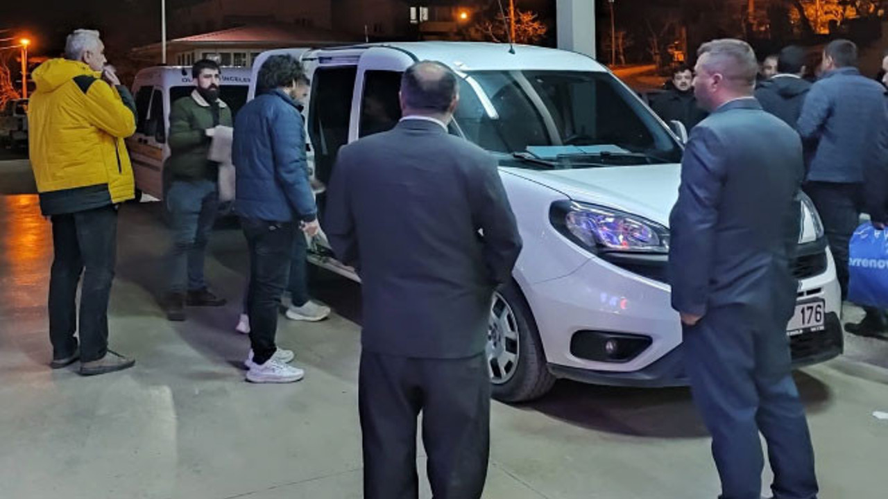 Yolda yürürken yorgun merminin hedefi oldu