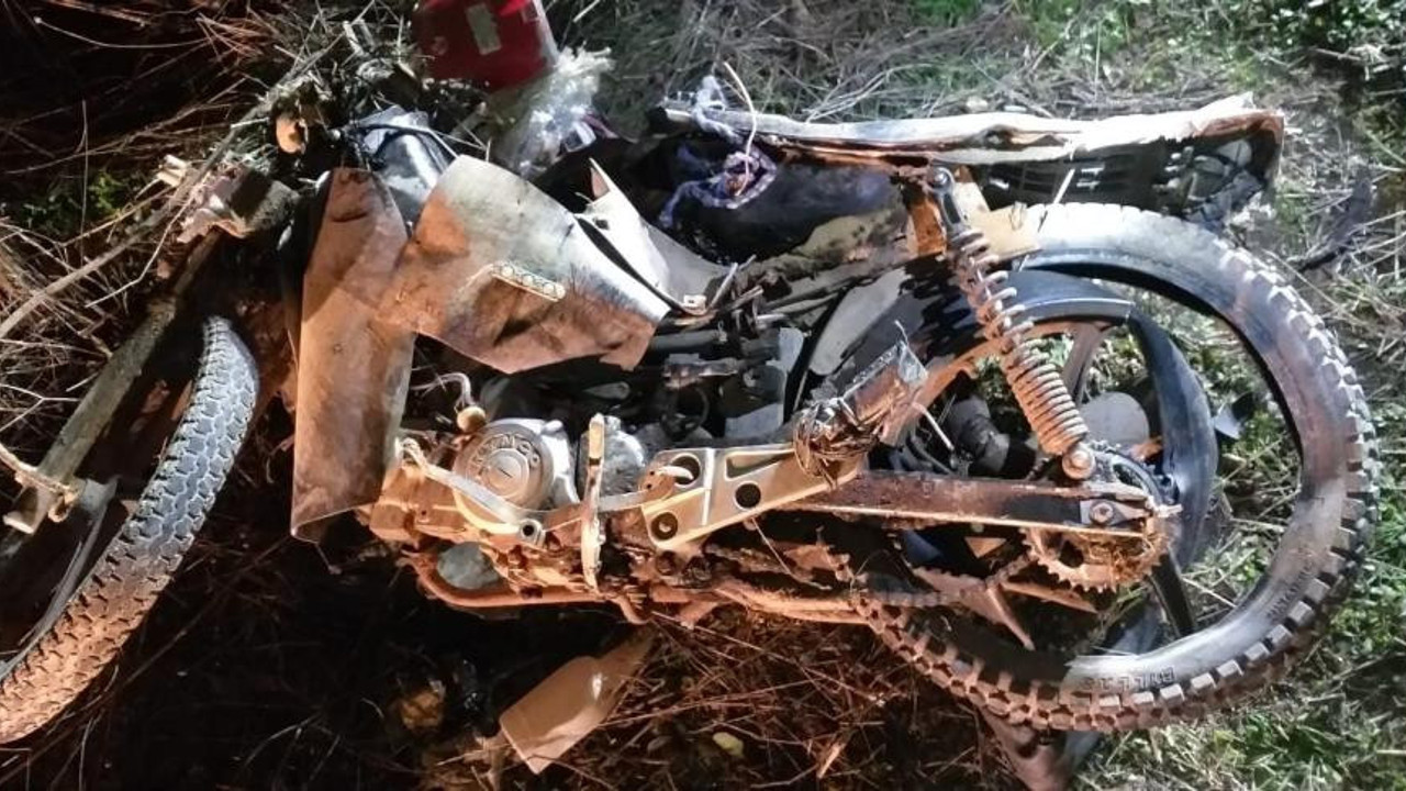 Otomobil ve motosiklet çarpıştı: 2 ölü