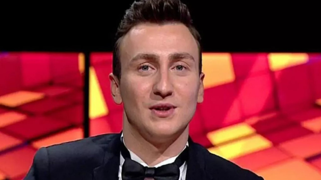 Ünlü komedyen 'Antidepresan' şarkısını yıldızlar geçidine çevirdi