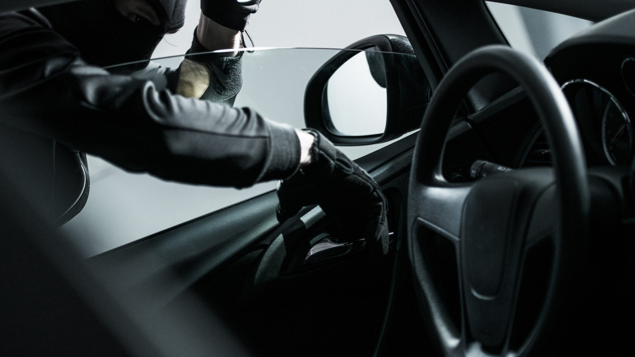 Hırsızların en çok çaldıkları iki araba markası açıklandı