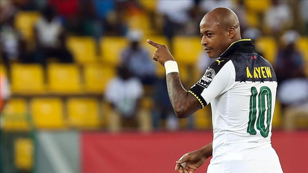 Bonservisi elinde. Andre Ayew Ada'ya dönüyor