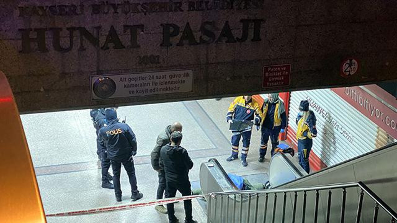 Yürüyen merdivenden düşen kişi yaşamını yitirdi