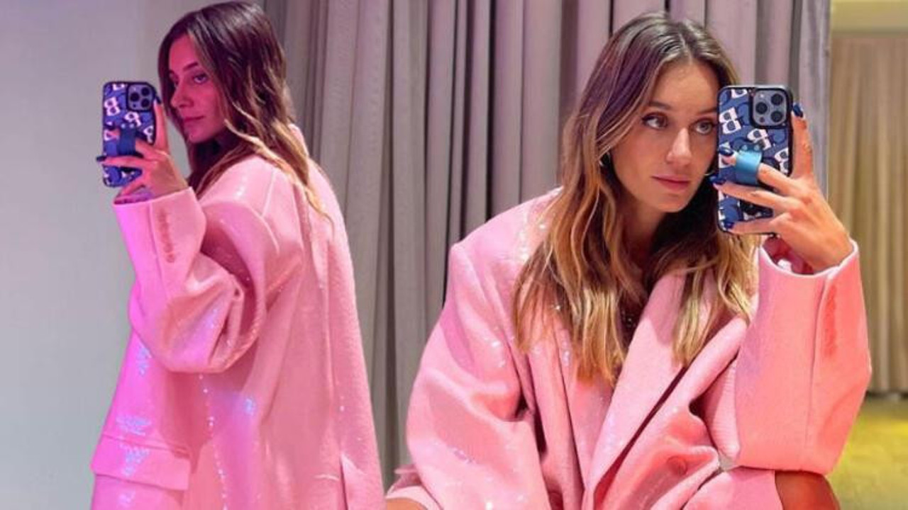 Bikinisi ile karlara daldı. Onu görenler dondu kaldı