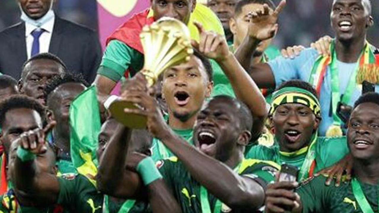 Cezayir'i yenen Senegal şampiyon