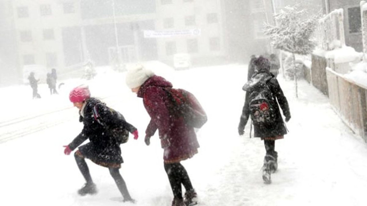 Son Dakika...Ankara’da okullar tatil edildi