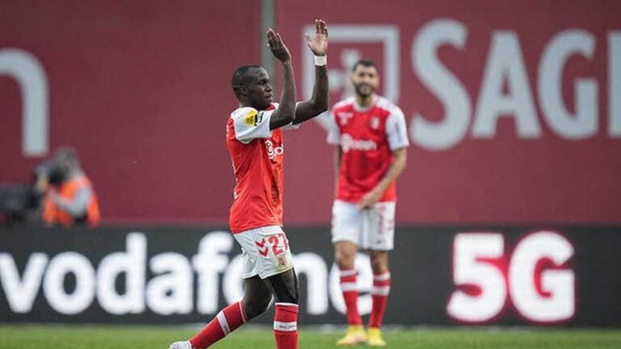 Fenerbahçe'den ayrılan Bruma yeni takımında şov yaptı