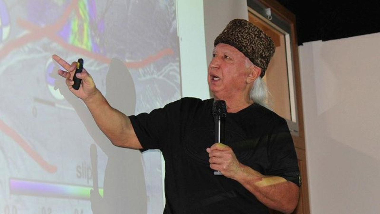 Celal Şengör ve Naci Görür'den sonra Şener Üşümezsoy da büyük depremin nerede olacağını açıkladı