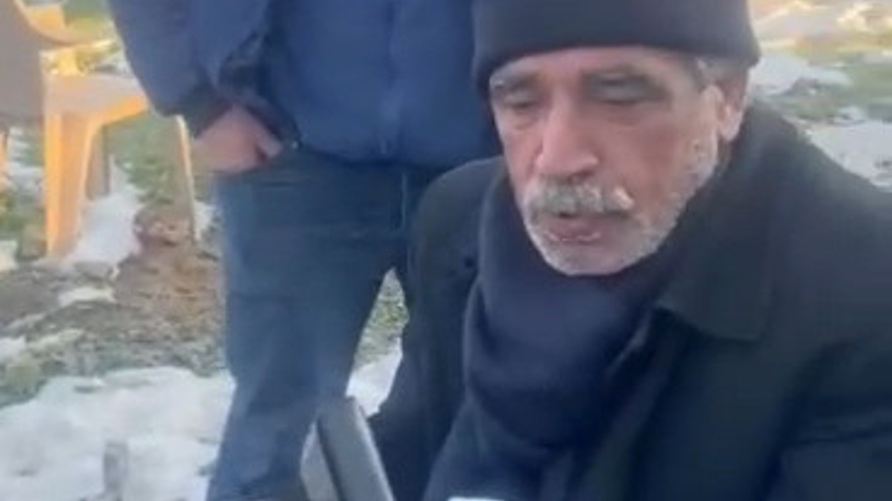 İki güzel adam. Sırtındaki montu deprem bölgesine gönderen vatandaş ve montun cebinden çıkan parayı geri gönderen depremzede