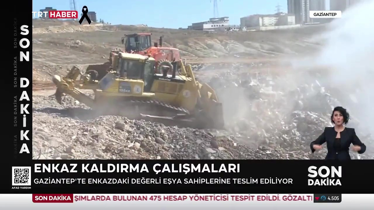 Enkazları dozerle ezdiler. Bu delil karartmak değil mi? Yağmayı engellemek için dediler ama buna kimsecikler inanmadı