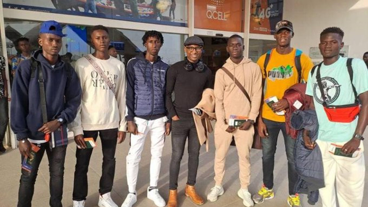 Fenerbahçe Gambiya'dan 6 futbolcu çağırdı. Ali Koç sözleşme imzalayacak