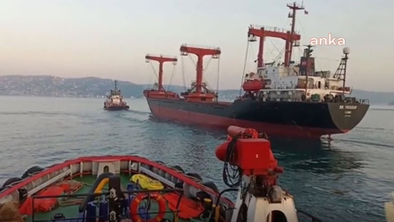 İstanbul Boğazı'nda arıza yapan gemi kurtarıldı