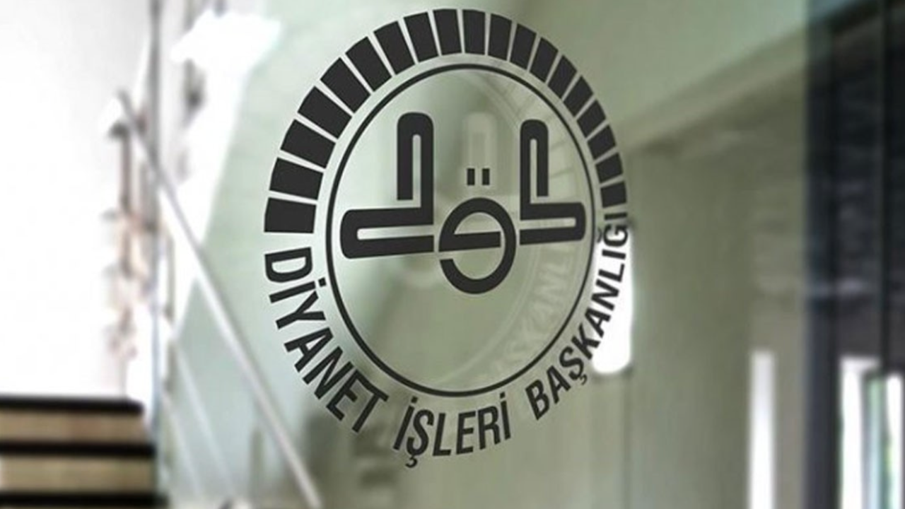 Kaşla göz arasında Diyanet'in yetkileri arttı. Artık Diyanet okullarda kamplarda medyada bunu yapabilecek
