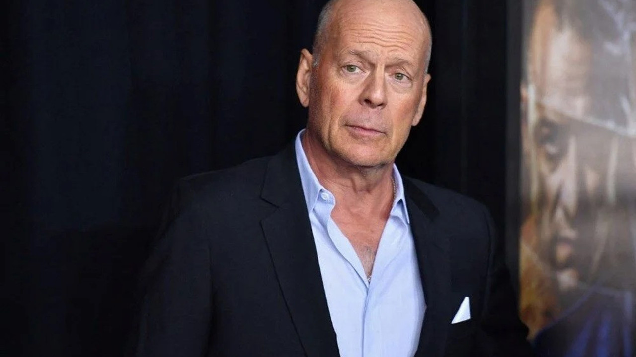 Bruce Willis'e demans teşhisi konuldu. Ailesi açıkladı