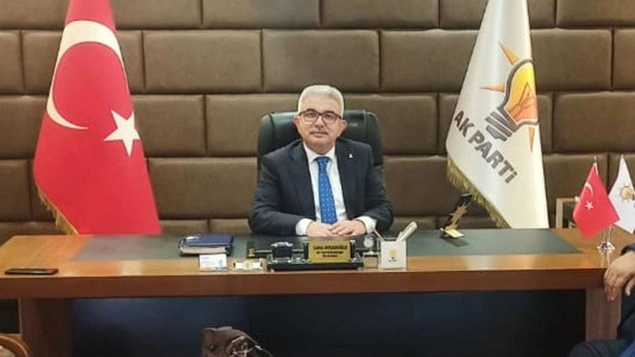 Yaptığı binalar yıkılan AKP ilçe başkanı tutuklandı