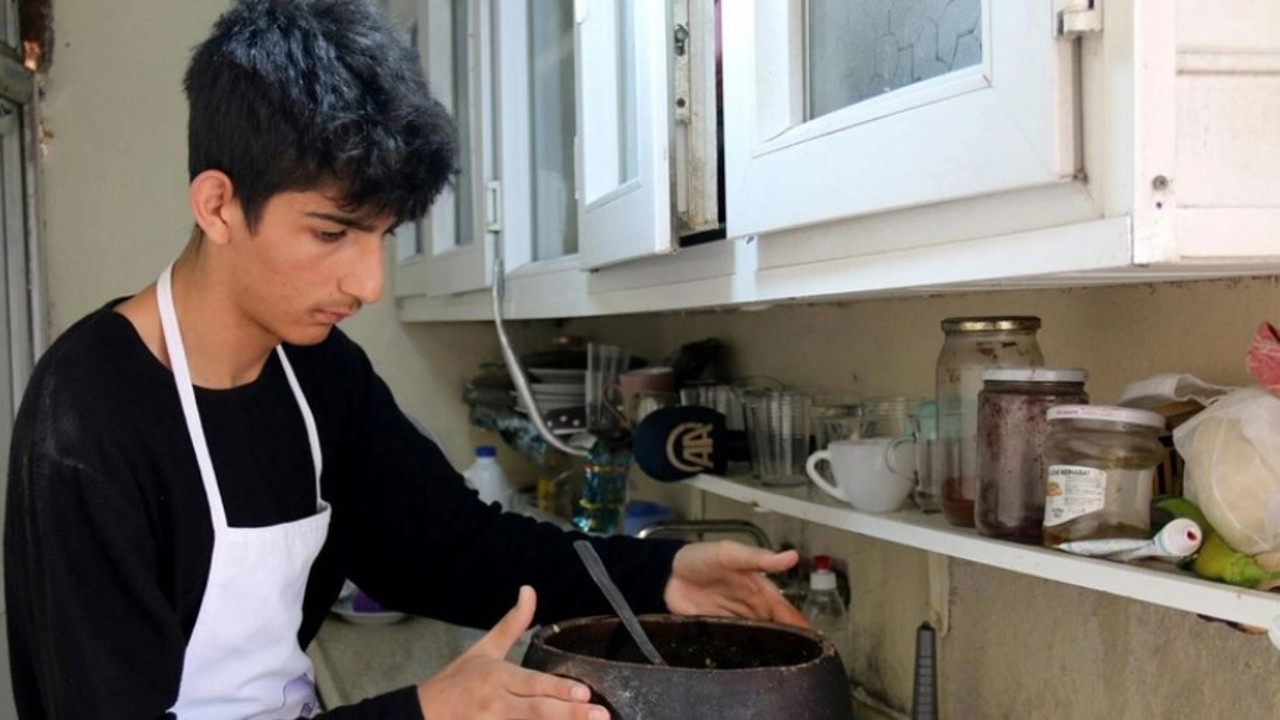 Taha Duymaz'ın kendisine sorulan ayıp soruya verdiği cevap yeniden gündem oldu.. Ünlü fenomen depremde hayatını kaybetmişti