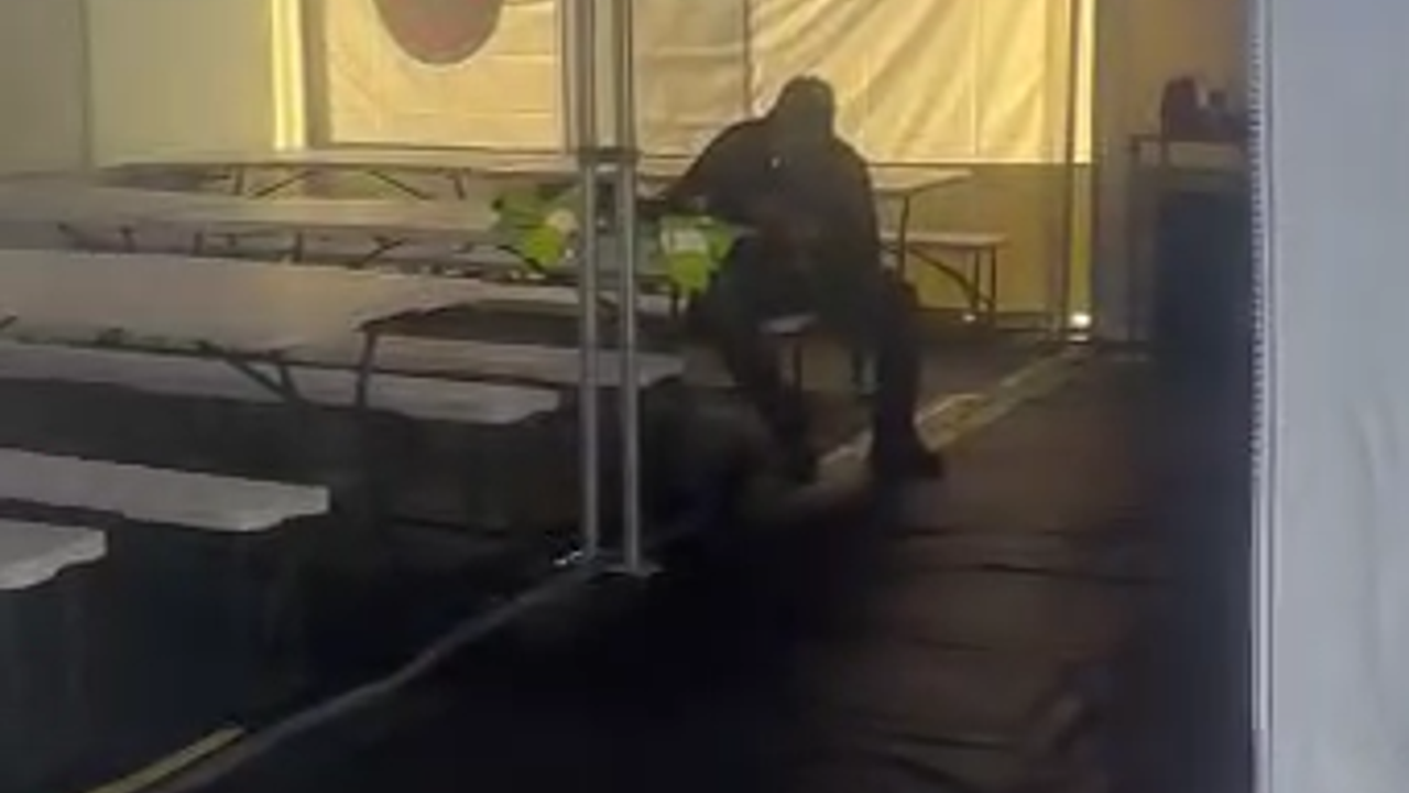 Deprem bölgesine İtalyanların kurduğu sahra hastanesinden devletin haberi yok