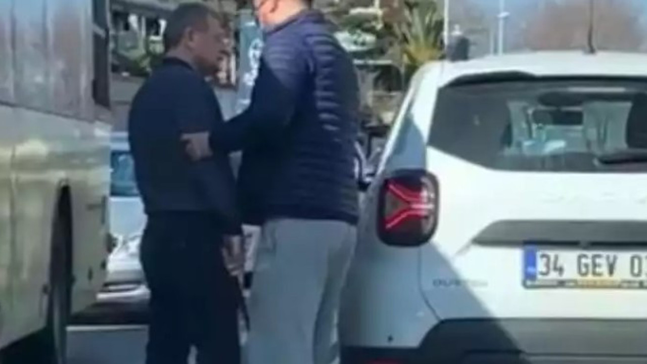 'Sarıyer'de tartıştığı kuryeye baltayla saldırdı'