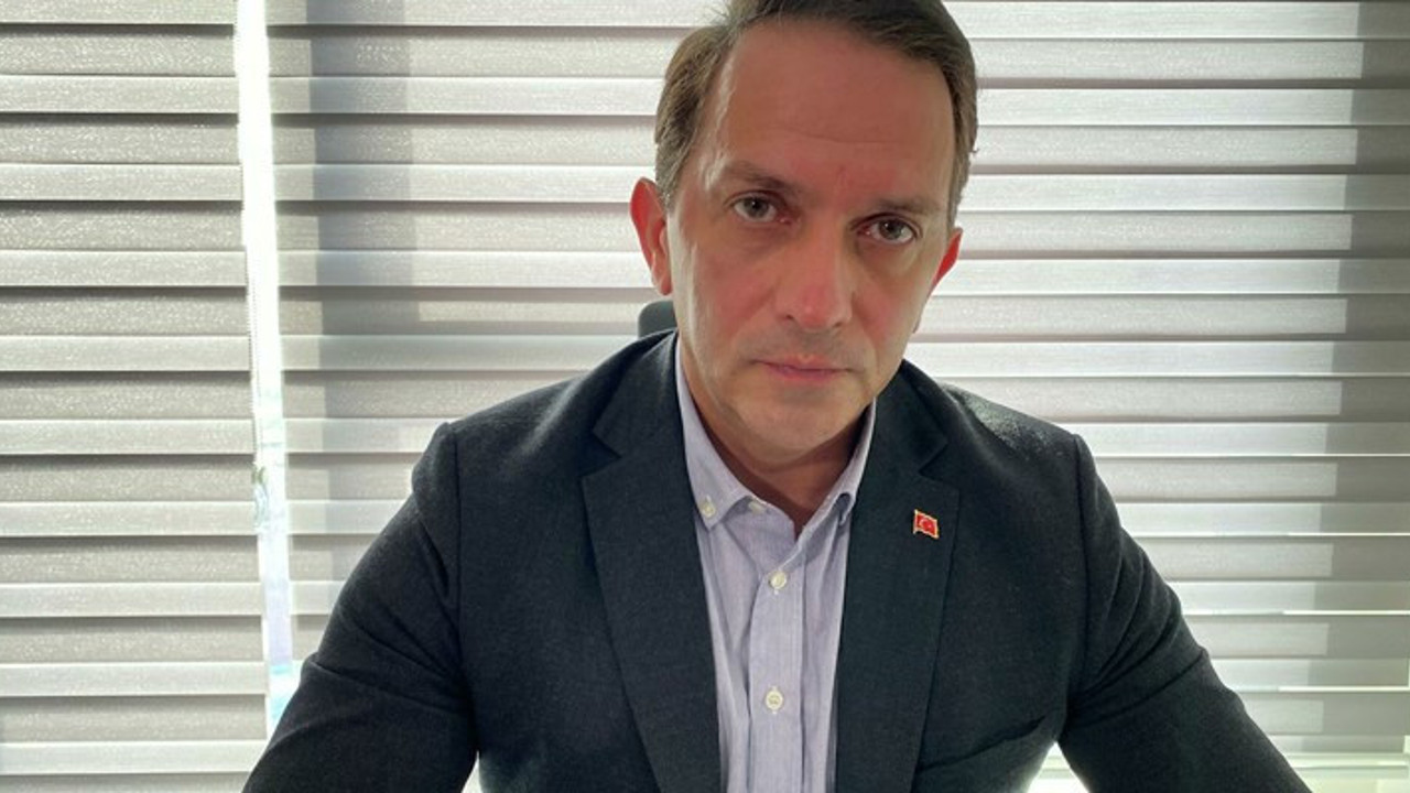 Ekşi sözlük mahkeme kararı olmadan kapatıldı. AKP'li Birinci kendini yargı yerine koyup 'Ekşi sözlük kapalı kalacaktır' dedi