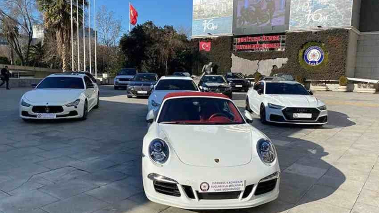 Ünlülere ait 416 lüks araca el konuldu