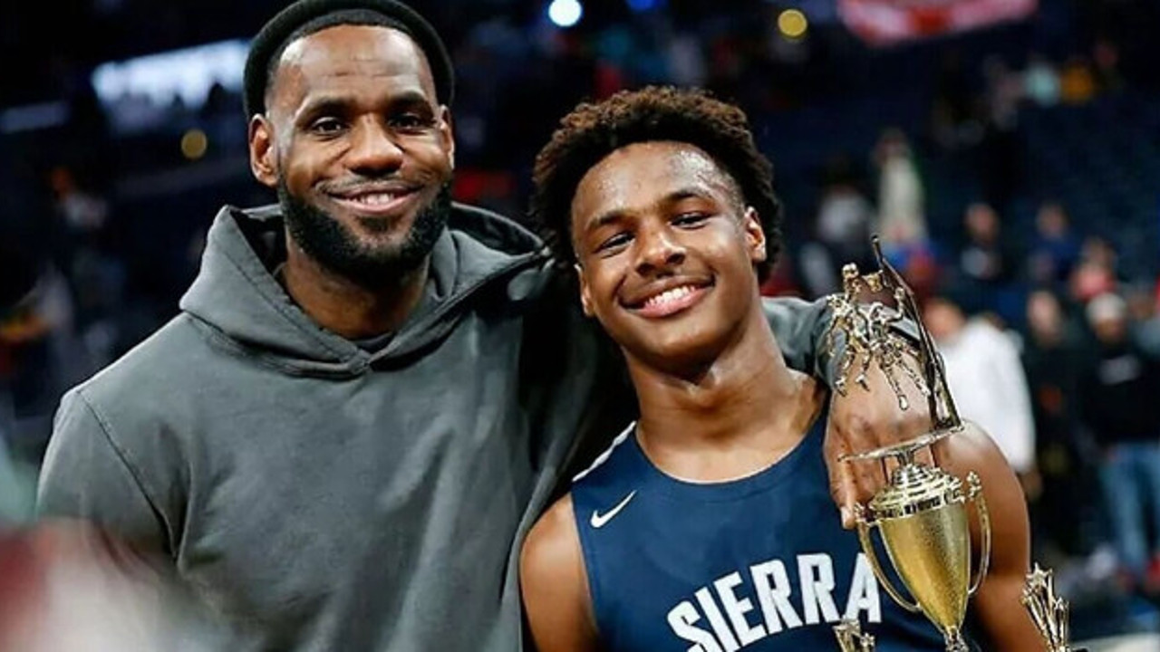 LeBron James'in oğlu Draft tahmini listesinde