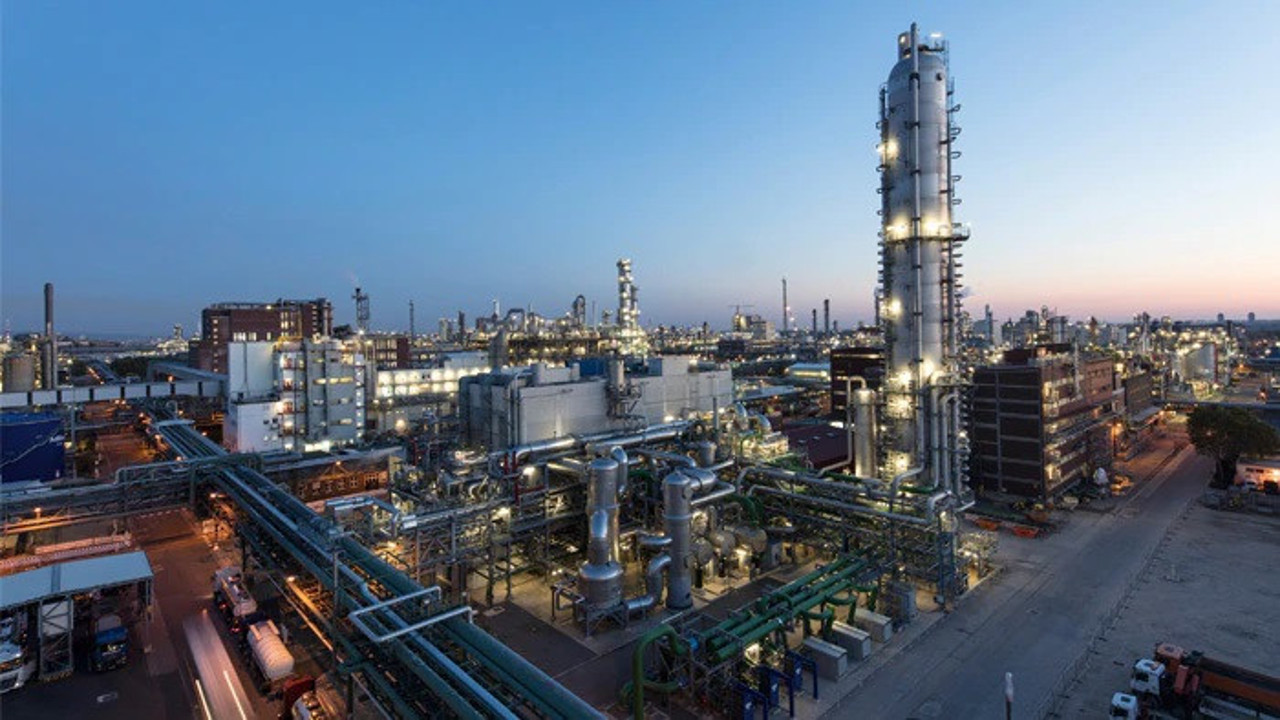 Alman kimya devi binlerce kişiyi işten çıkaracak