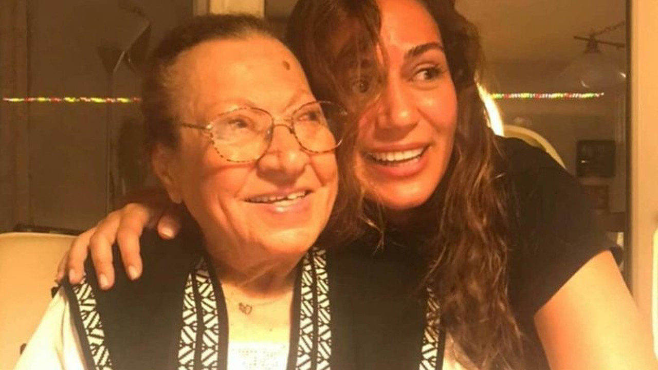 Özge Borak babaannesinin entübe edildiğini açıkladı