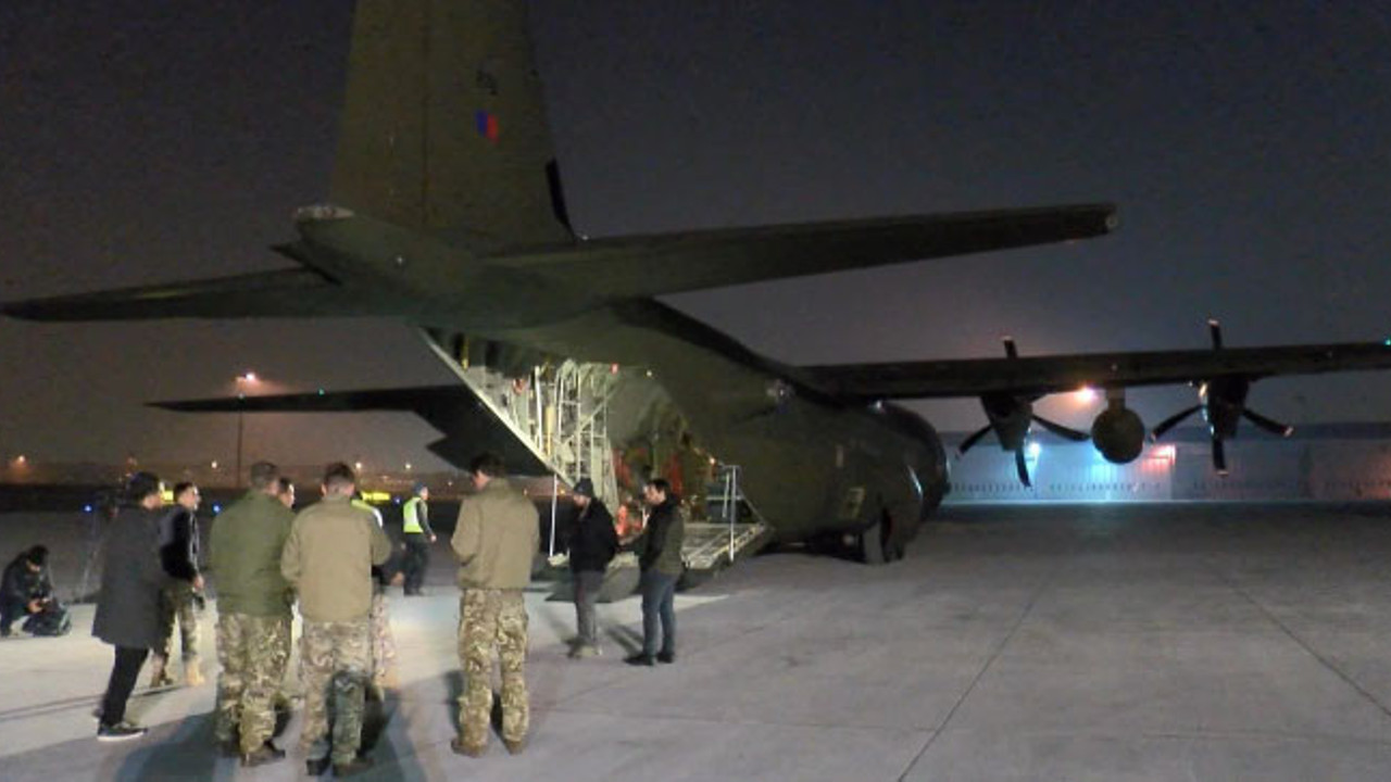 Üç diyaliz hastası depremzede Adana'dan İstanbul'a getirildi