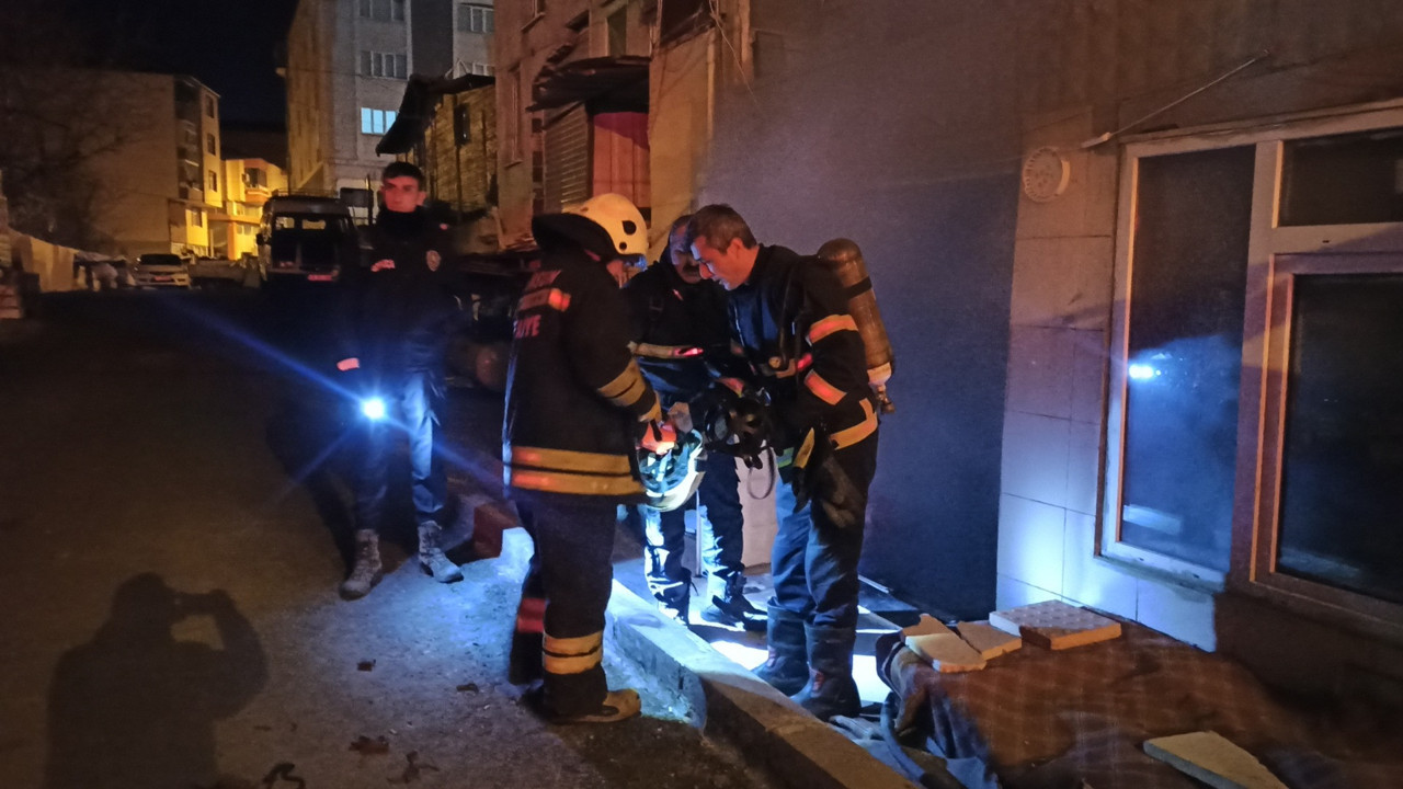 Devrilen soba borusu yangın çıkardı