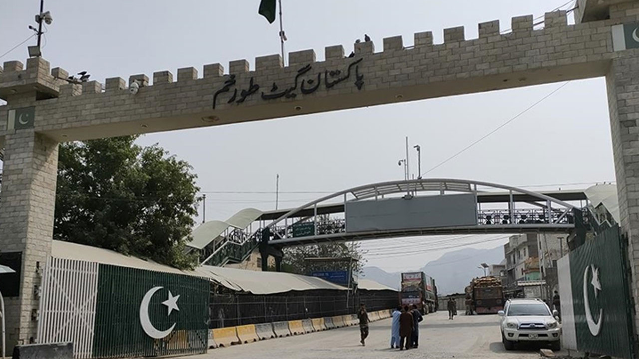 Afganistan ile Pakistan arasındaki sınır kapısı yeniden açıldı (25 Şubat 2023)