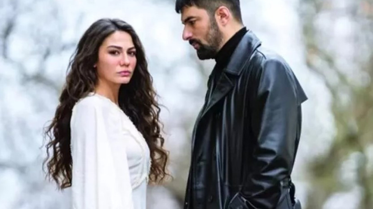 'Adım Farah' dizisinin afişi yayınlandı