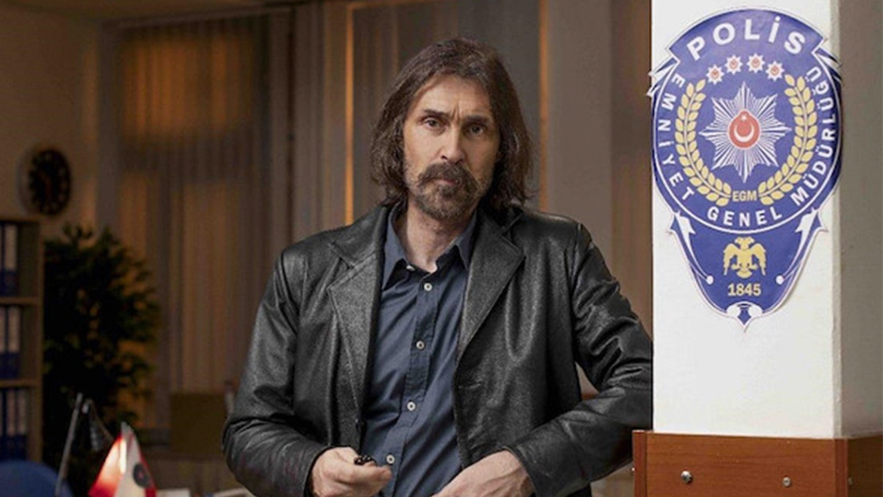 Erdal Beşikçioğlu depremzede çocukların eğitimi için kolları sıvadı