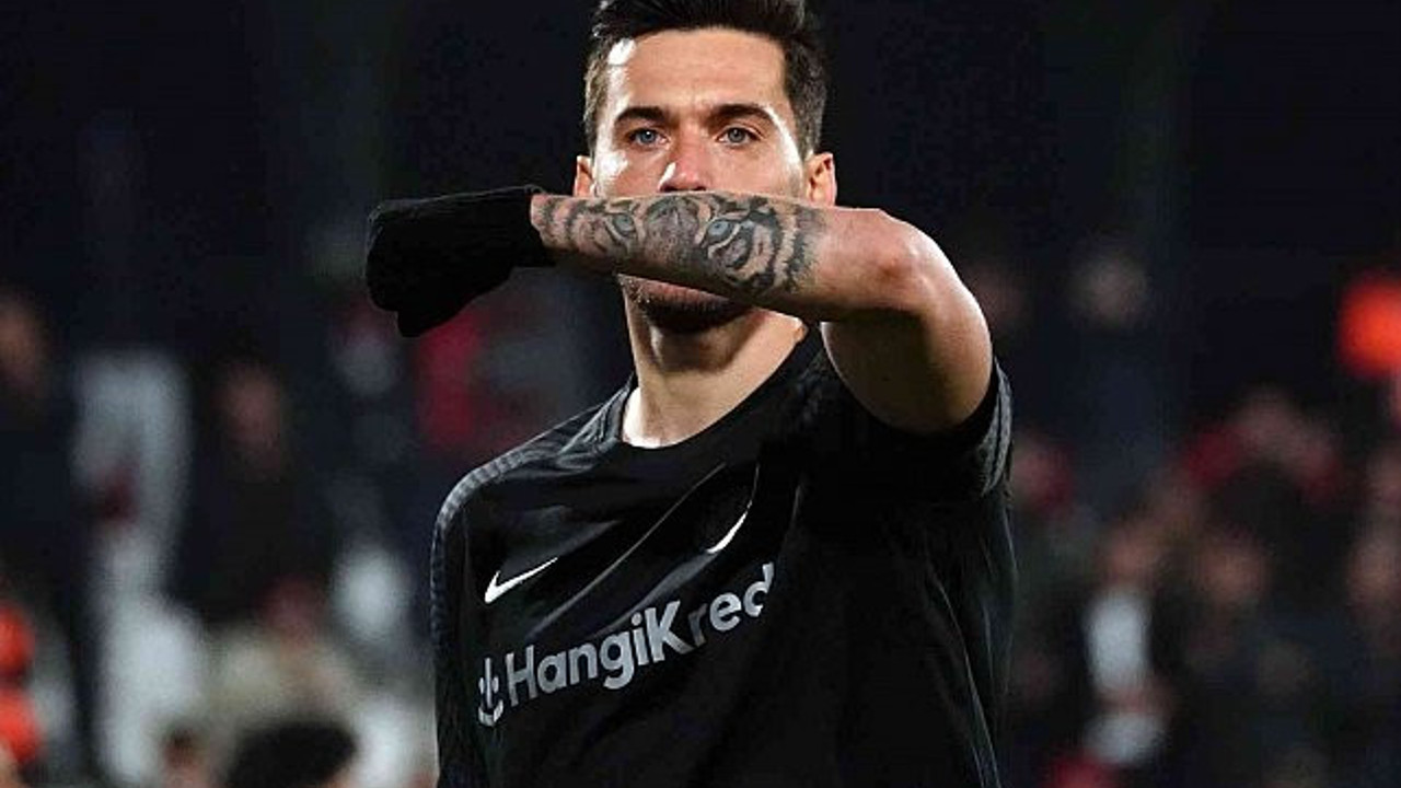 Kulübü Ümraniyespor'un tersini yaptı. Umut Nayir isyan etti