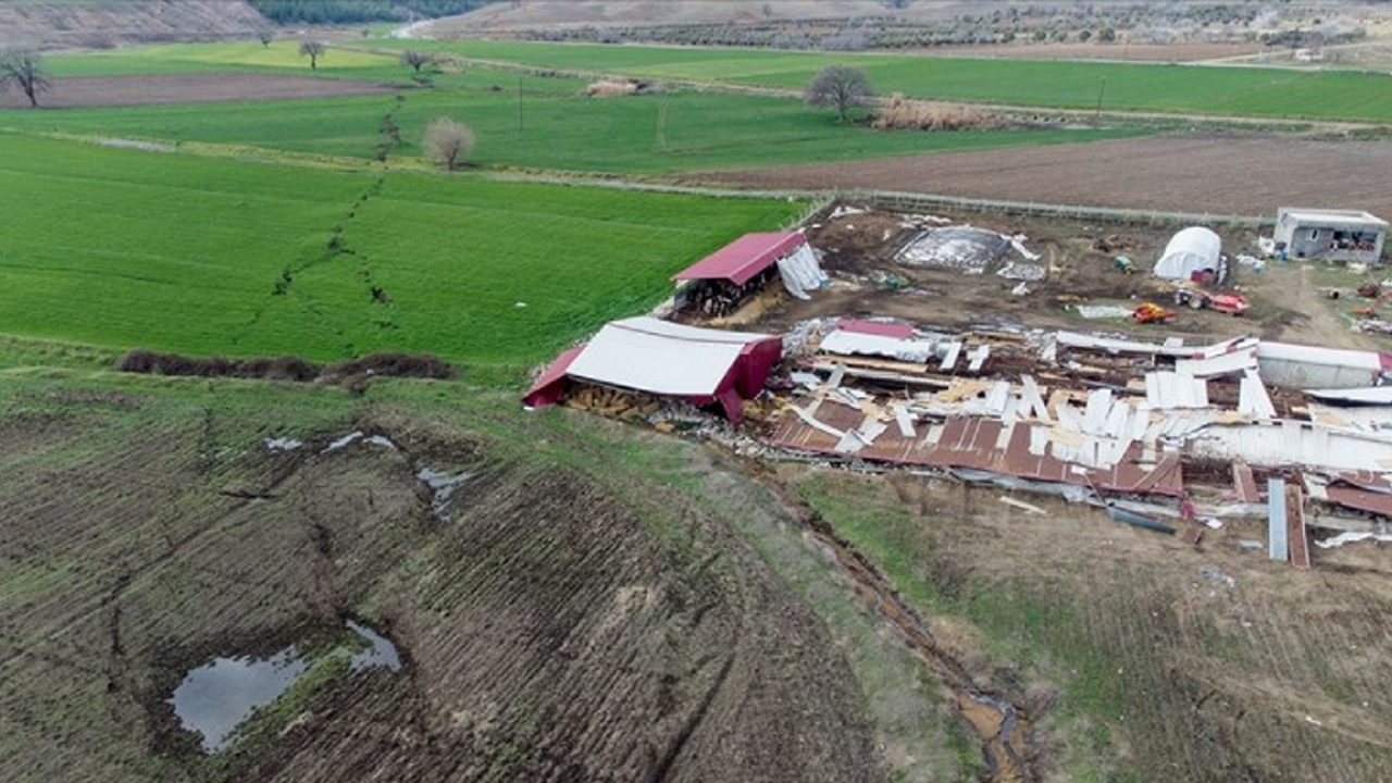 CHP’nin depremin tarımsal üretime etkilerinin araştırılması önerisi, AKP ve MHP milletvekillerinin oylarıyla reddedildi