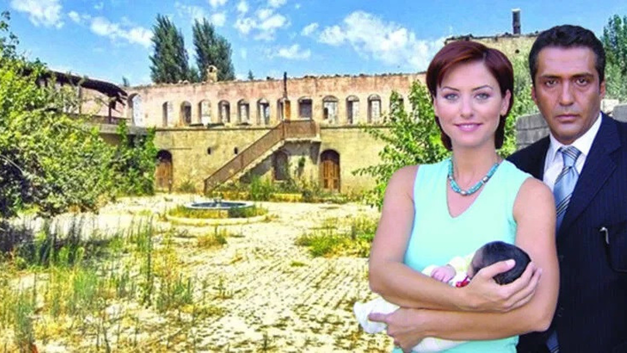 'Zerda' dizisinin çekildiği konak depremde yerle bir oldu