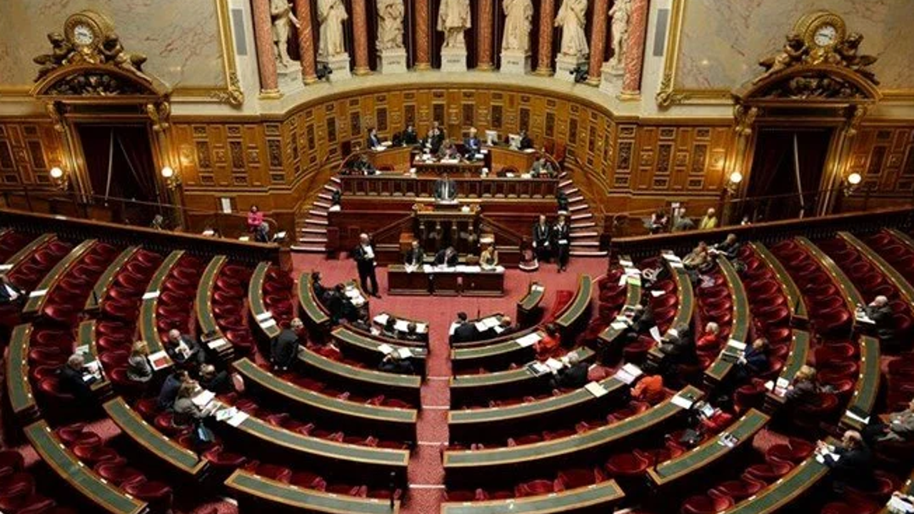 Fransız senatosundan skandal soykırım kararı