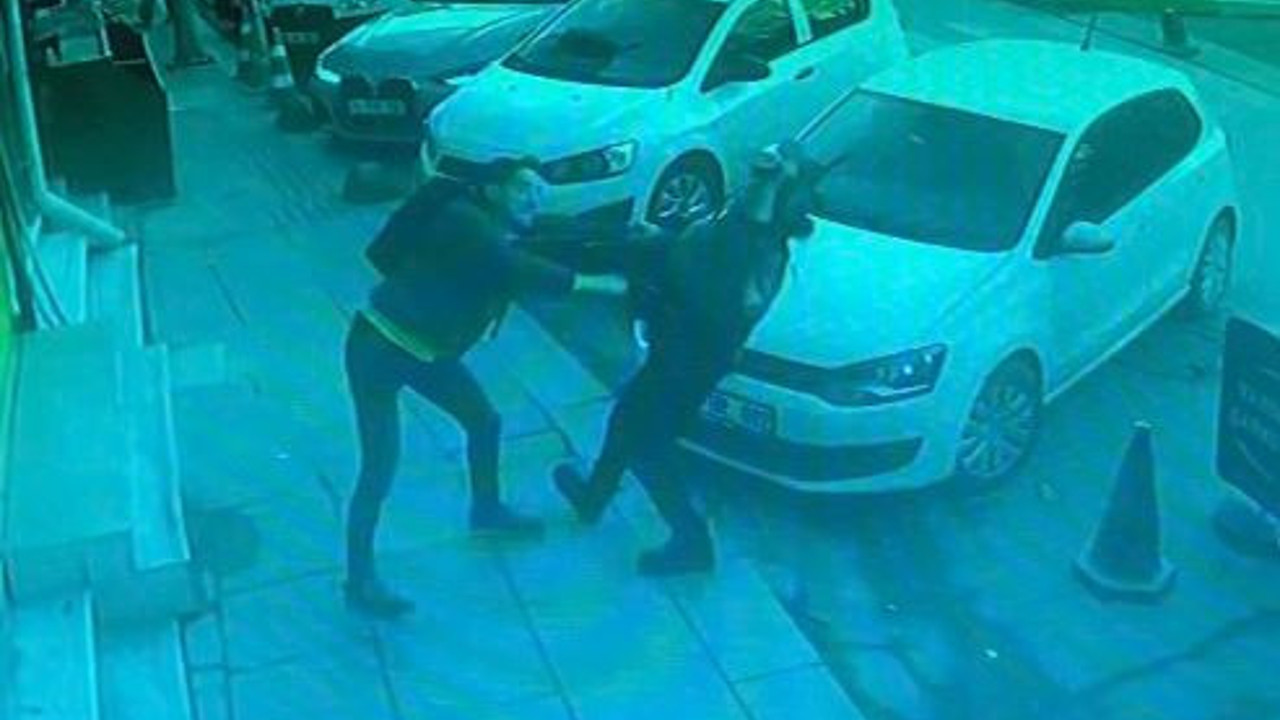 Yağlı güreşte kullanılan oyun kadını kurtardı