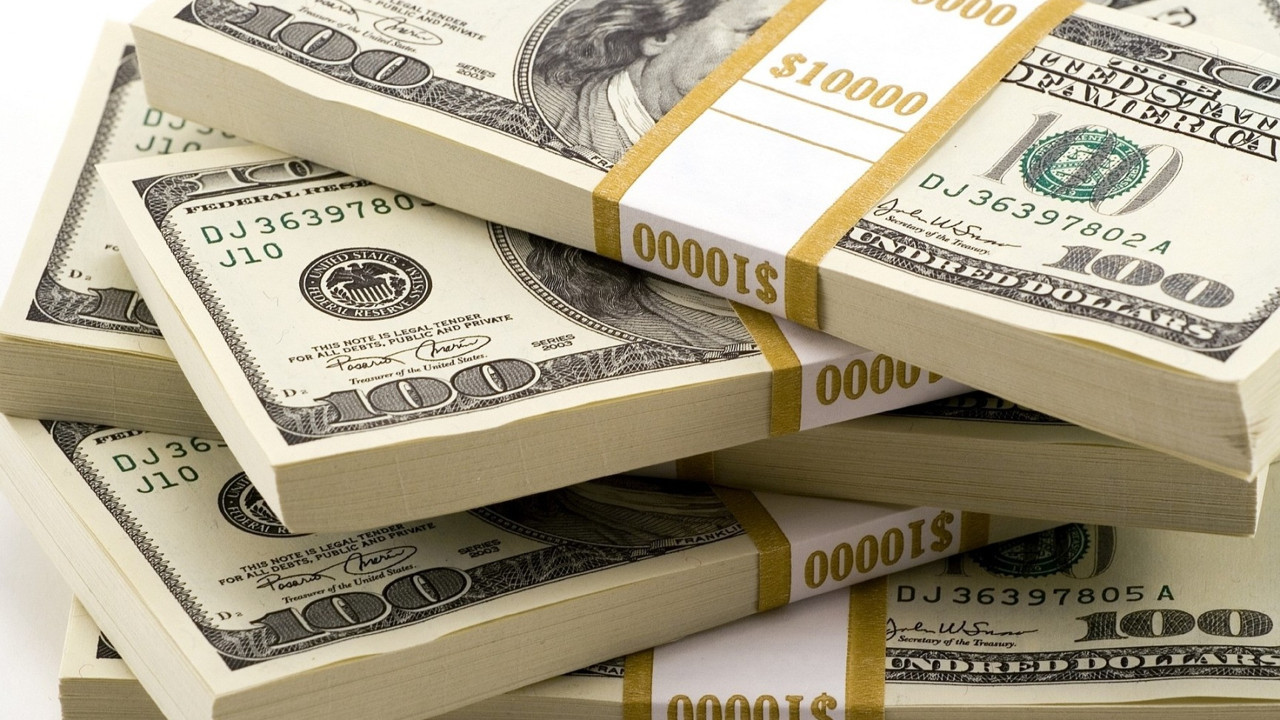 Türkiye bugün yine küresel tefecilere borçlandı. Hem de dolar bazında yüzde 9,5 faizle. Afrika ülkeleri bile bu faizle borçlanmıyor