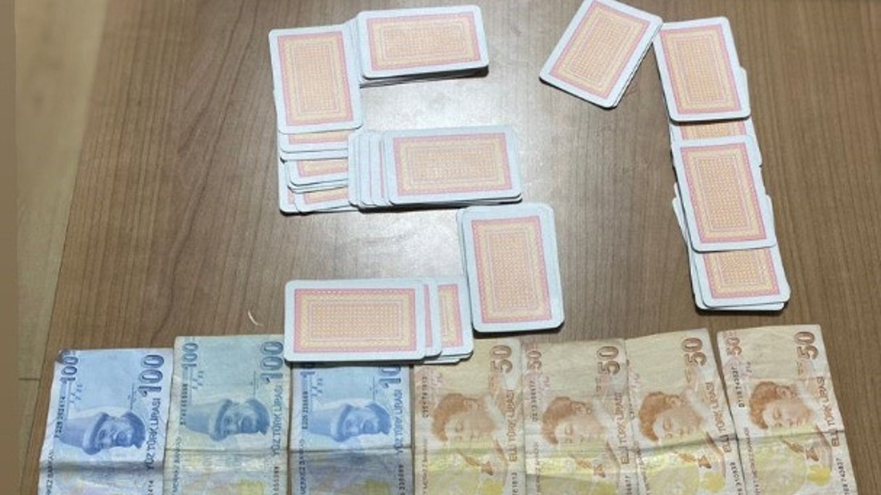 Niğde'de kahvehaneye kumar operasyonu