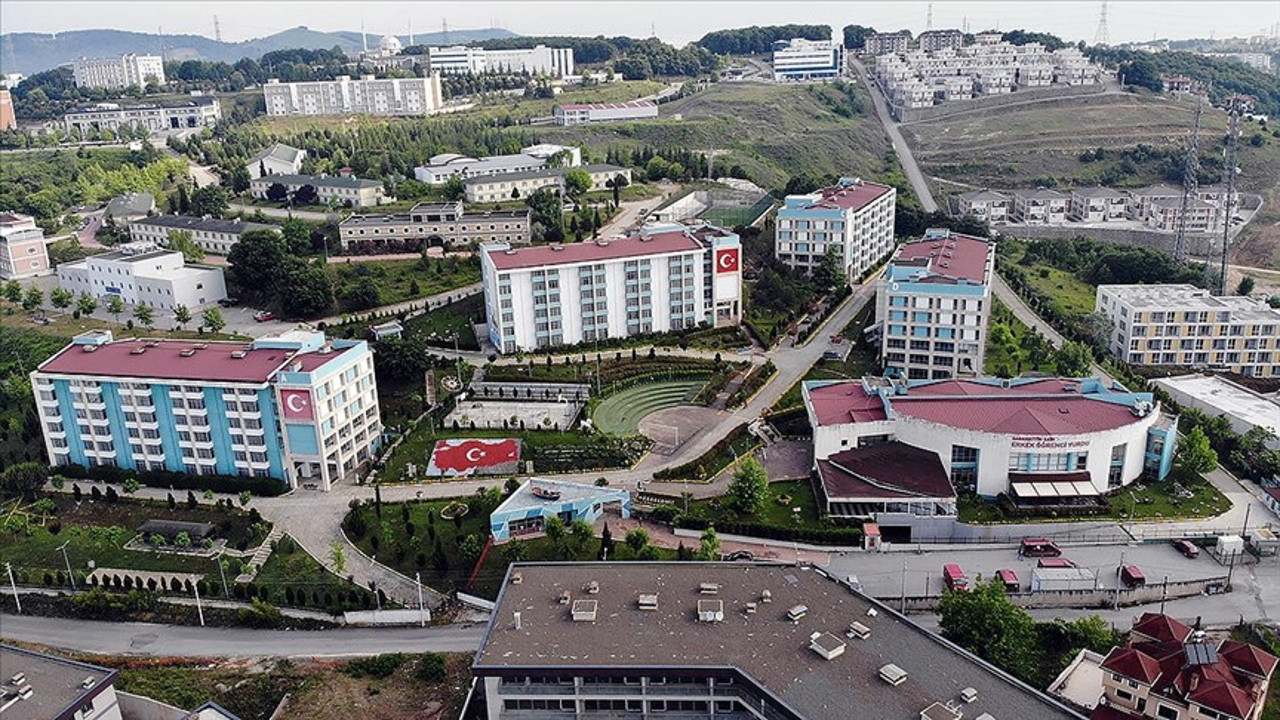 GSB yurtlarına 20 Şubata kadarki ücretlerini ödeyen öğrencilere iade kararı