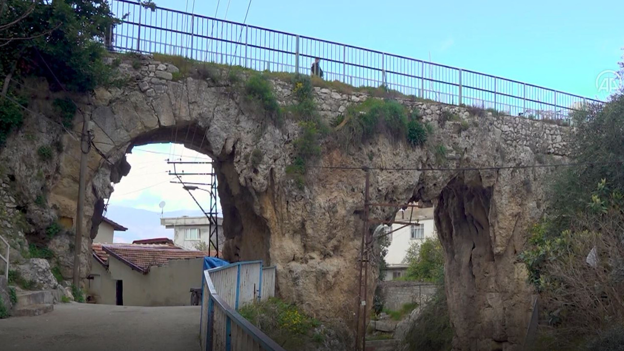 Hatay'da Roma Dönemi'nde inşa edilen su kemeri depremlerde zarar görmedi