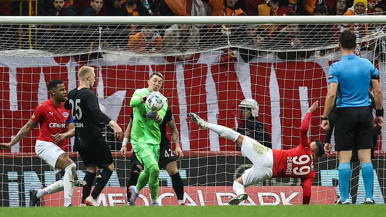Muslera: Galatasaray benim için böyle bir şey değil (12 Mart 2023)