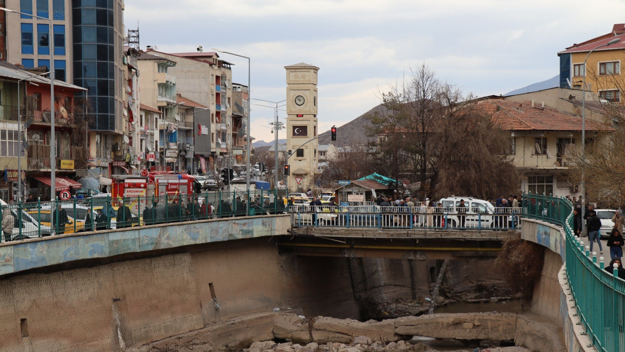 Mahsur kalan köpek kurtarıldı