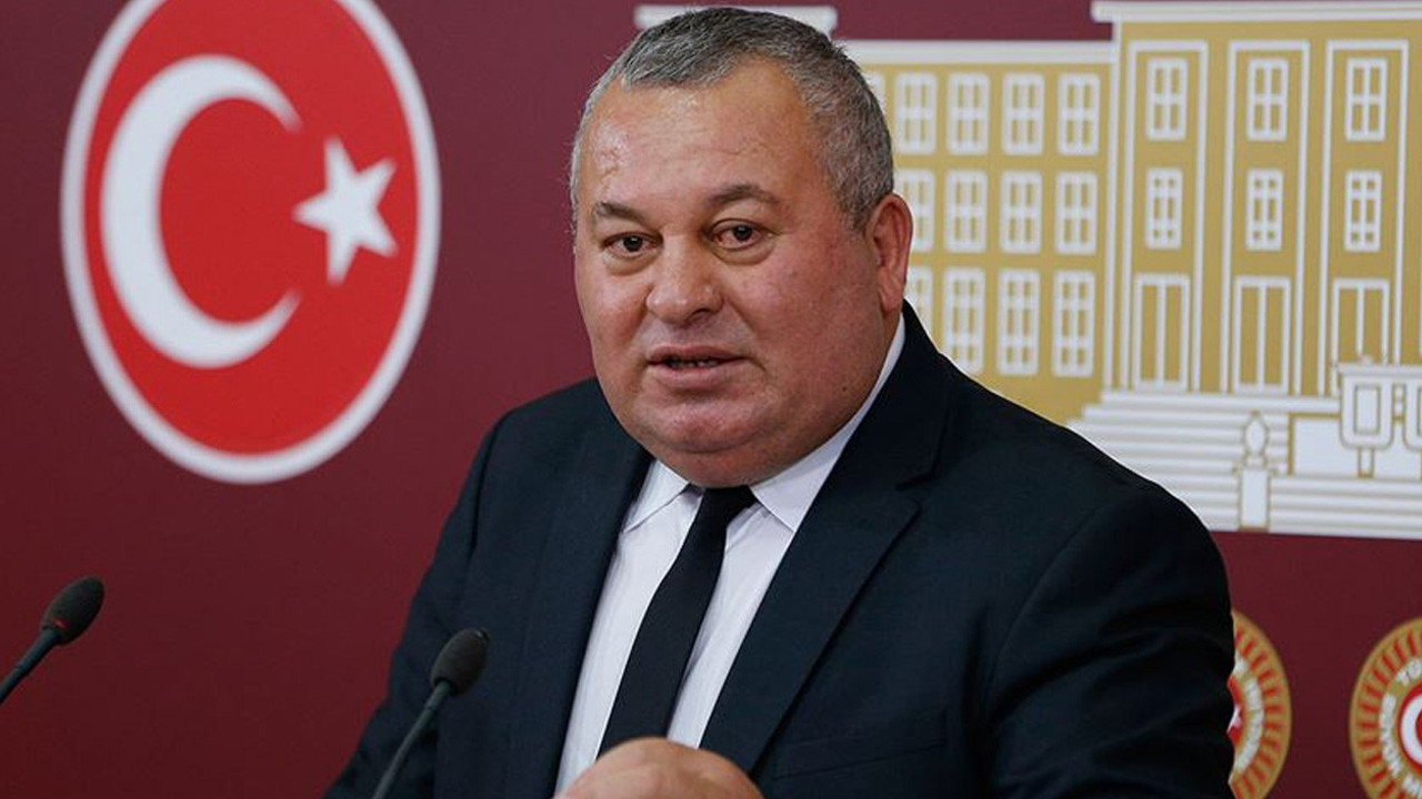 Cemal Enginyurt'tan deprem bölgesinde miting yapan Erdoğan'a: Enkaz altında yatan varmış kimin umurunda