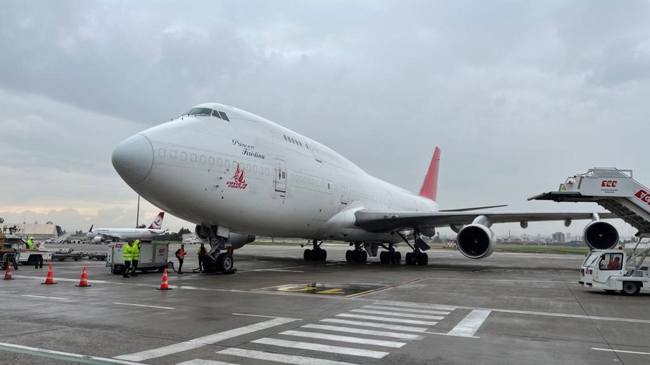 Pakistan’ın deprem bölgesine yardımları sürüyor