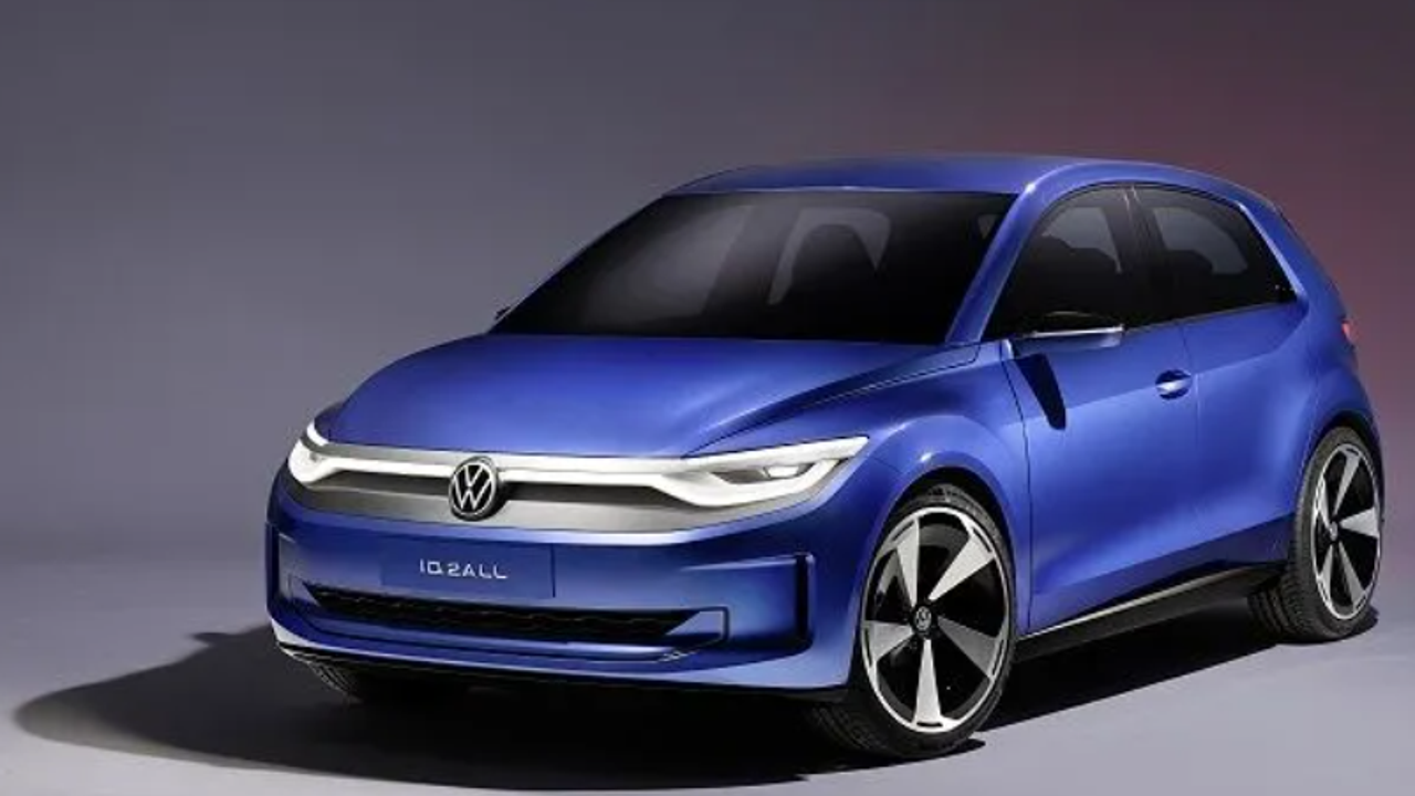 Volkswagen yeni elektrikli aracını tanıttı. Fiyatı şaşırttı