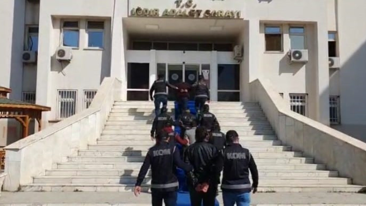 Iğdır'da araba alım satım dolandırıcıları operasyonunda 3 tutuklama