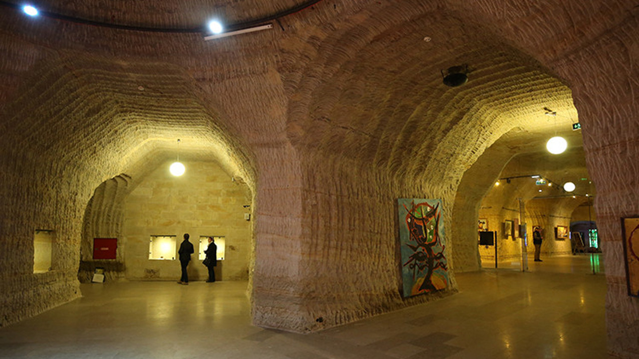 Yeraltı müzesine turist akını